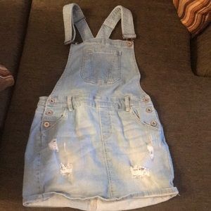 Overall dress
